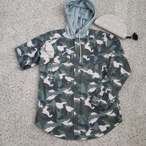 NWT H&M Army Green Light Hooded Jacket